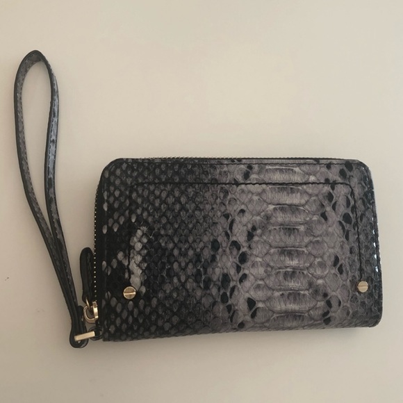 NWOT Lula wristlet faux snake print wallet zipper closure - Picture 7 of 14